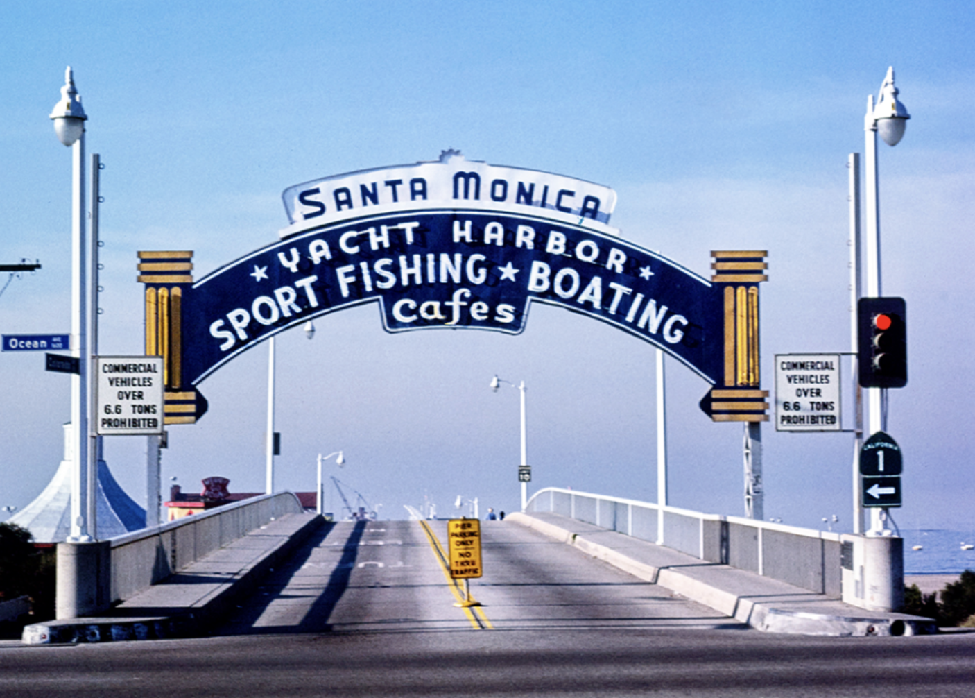 santa monica pier sign - Ocean Commercial Vehicles Over 6.6 Tons Prohibited Santa Monica Sport Fishing cafes Boating Commercial Vehicles Over 6.6 Tons Prohibited 1